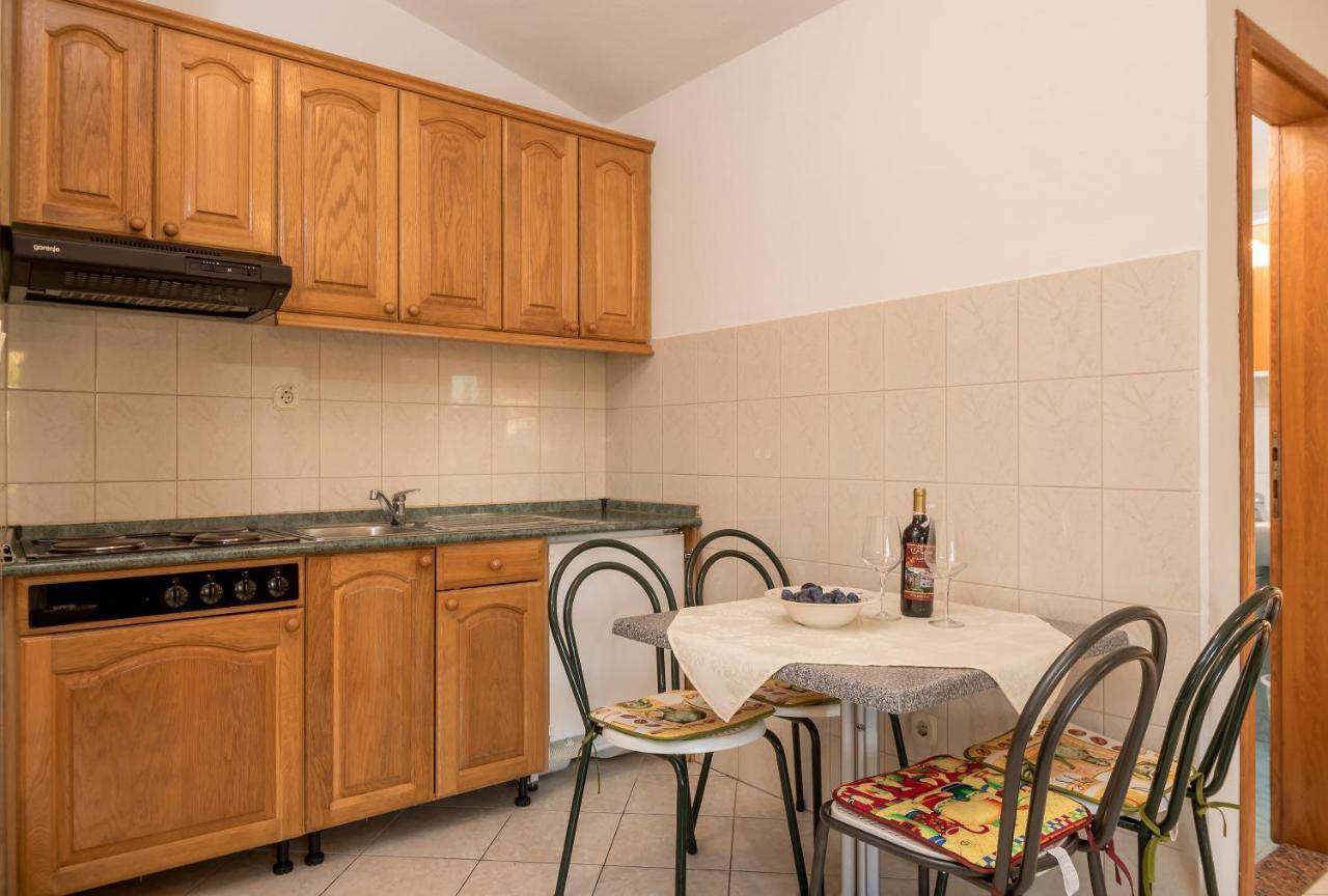 Apartmani Putnik Baška Voda Eksteriør billede