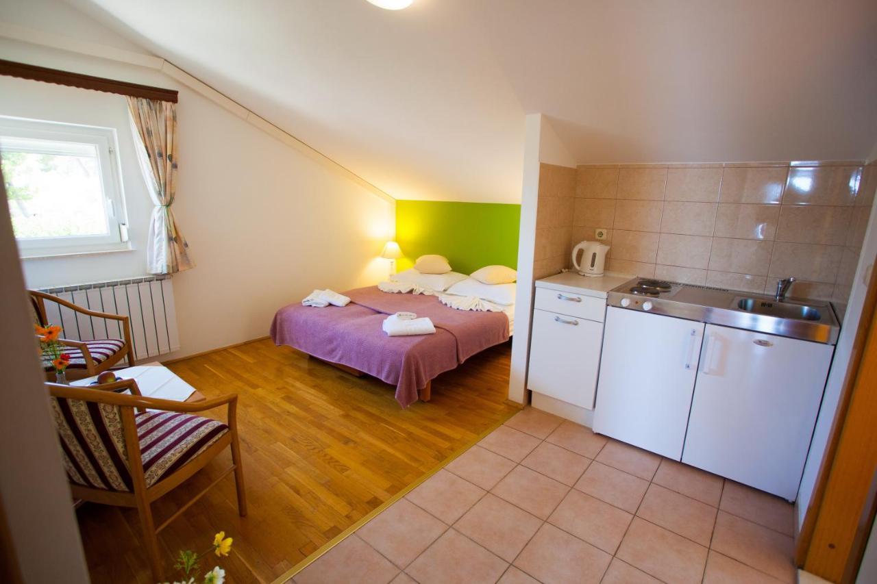 Apartmani Putnik Baška Voda Eksteriør billede