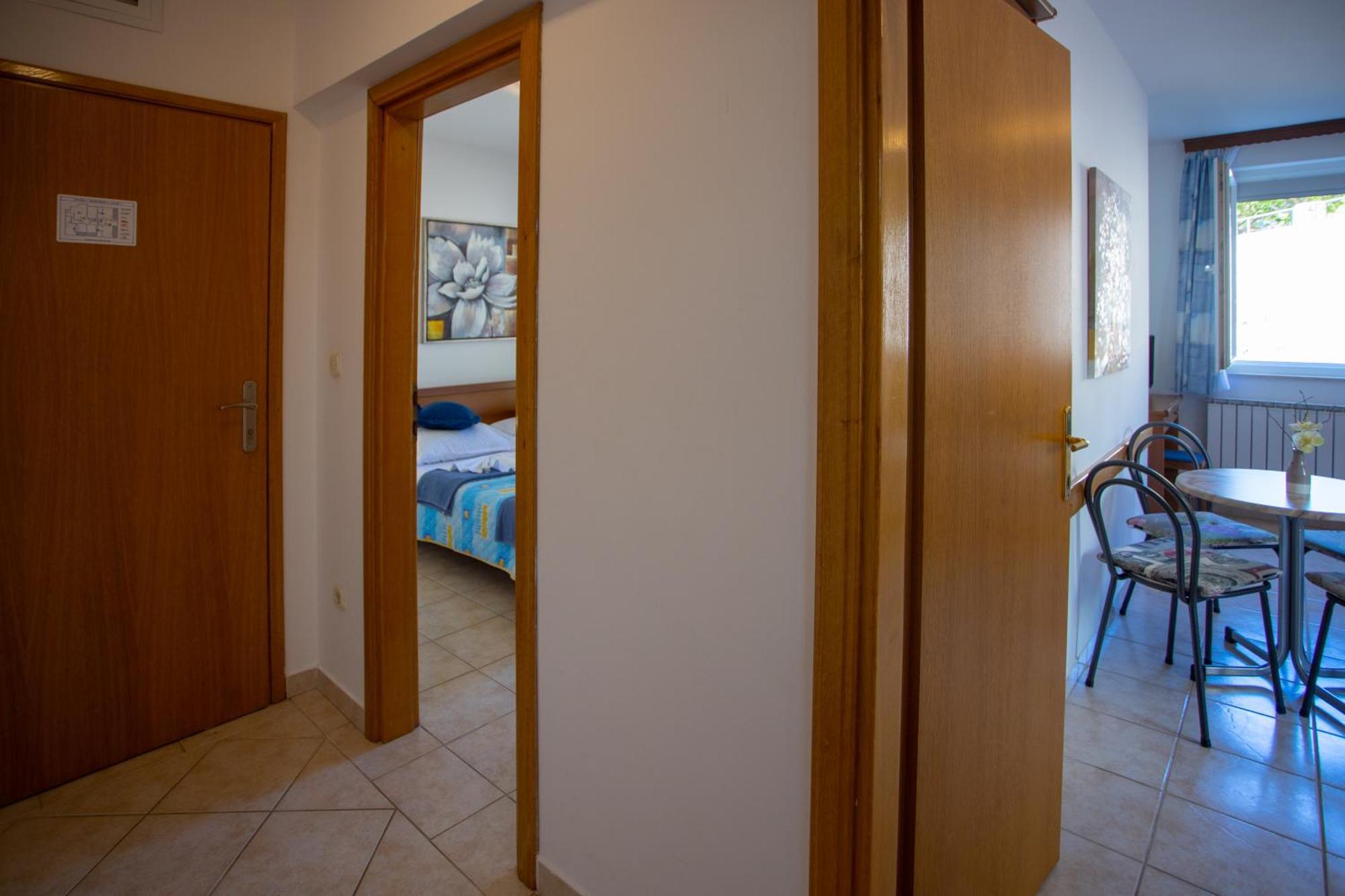 Apartmani Putnik Baška Voda Eksteriør billede